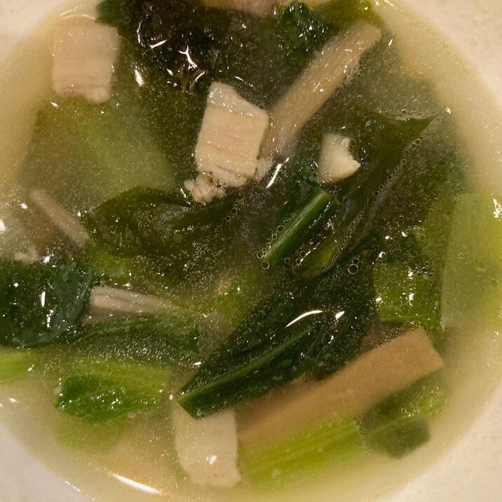 青梗菜とベーコンとメンマと春雨のスープ